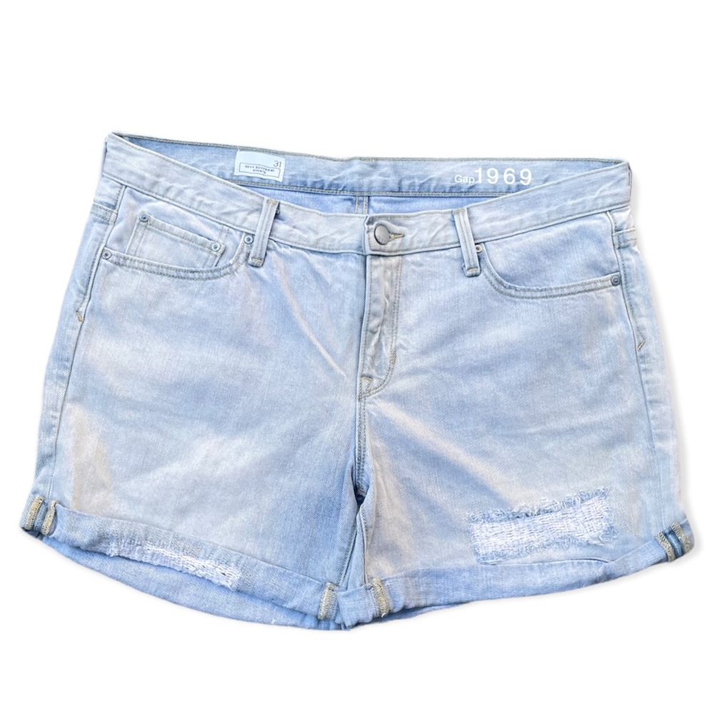 Gap Boyfriend Light Denim Distressed Jean Shorts